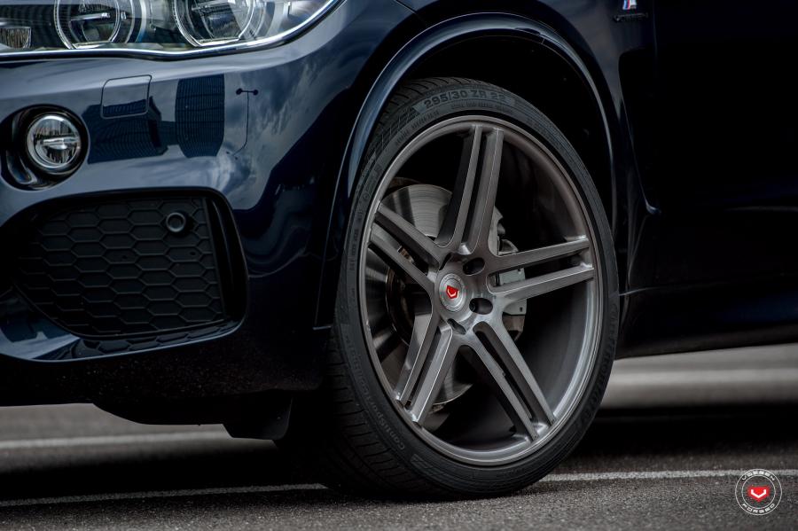Колеса BMW X5 on Vossen Wheels (VPS-302) 2016 года  (фото 10 из 27)